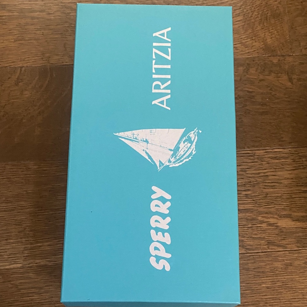 Sperry X Aritzia